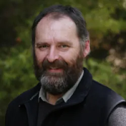 Photo of Associate Professor Cris Brack