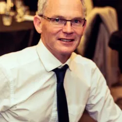 Stephen Eggins
